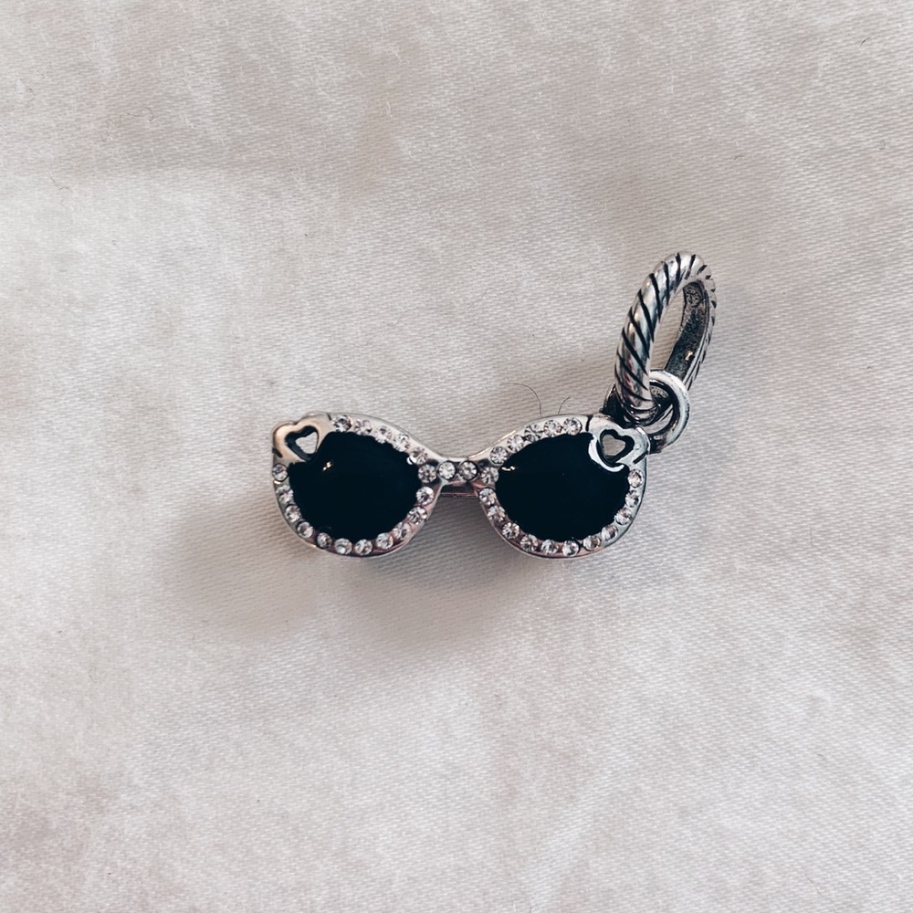 Brighton Sunglasses Charm!